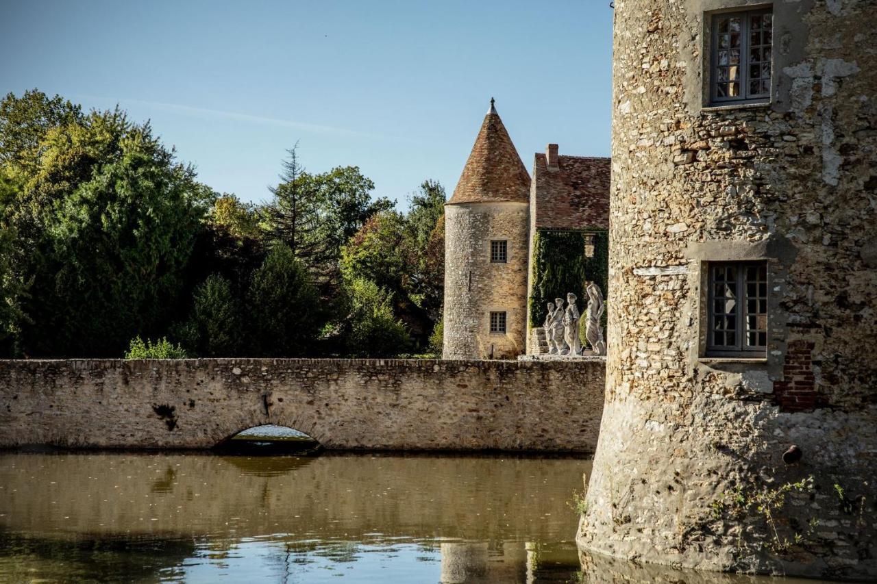 Chateau De Villiers-Le-Mahieu Bagian luar foto